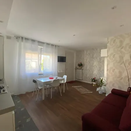 Lellolocations - Casa Osina * San Costanzo